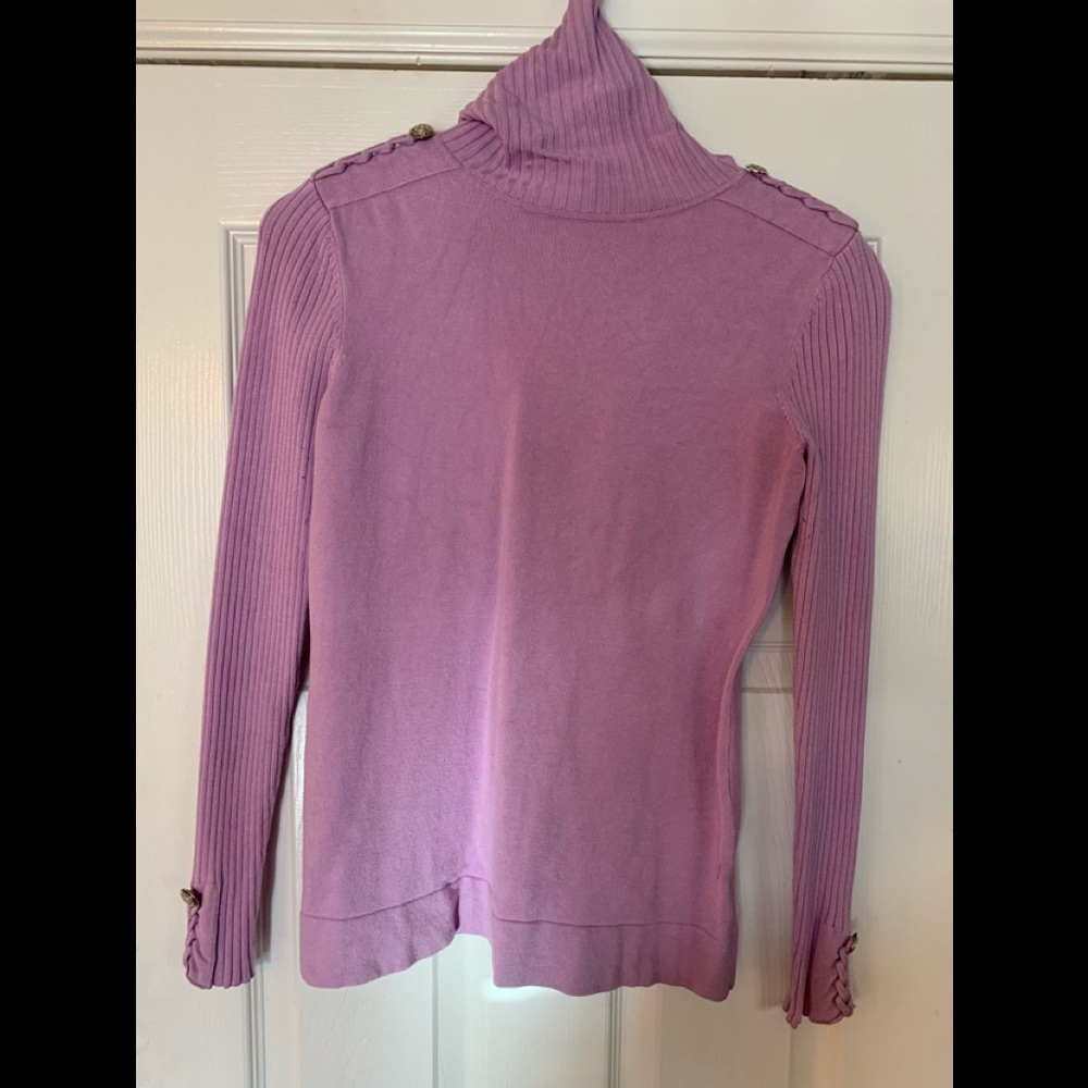CACHE LILAC TURTLENECK